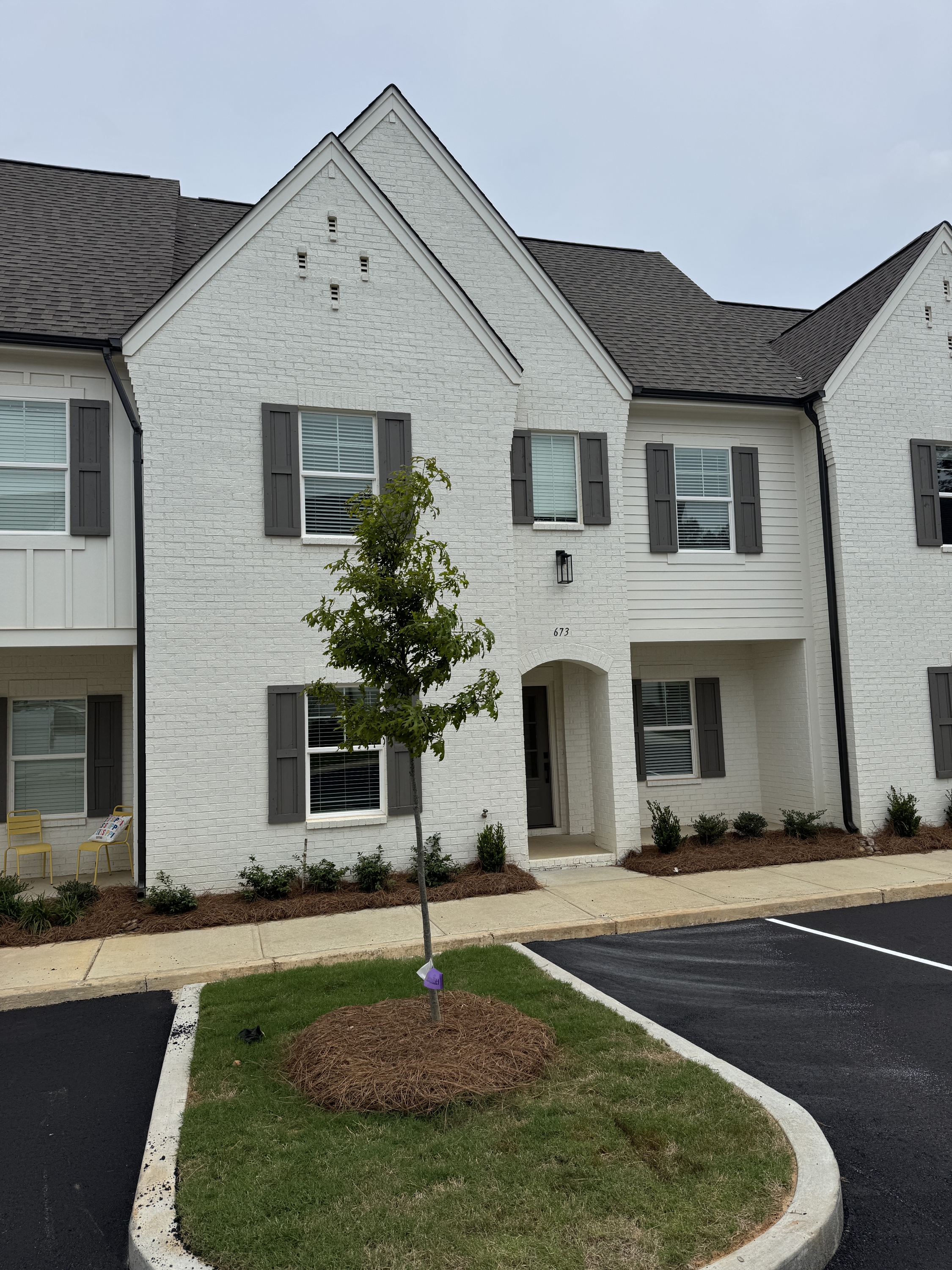 671 Cottage Grove Circle - 1